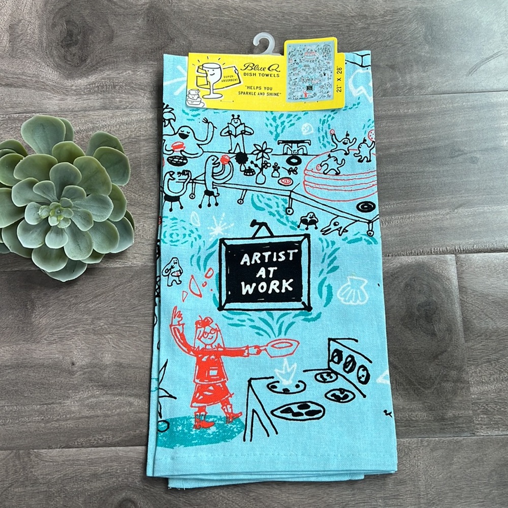 BLUE Q - dish towel - 21” x 28” - NEW